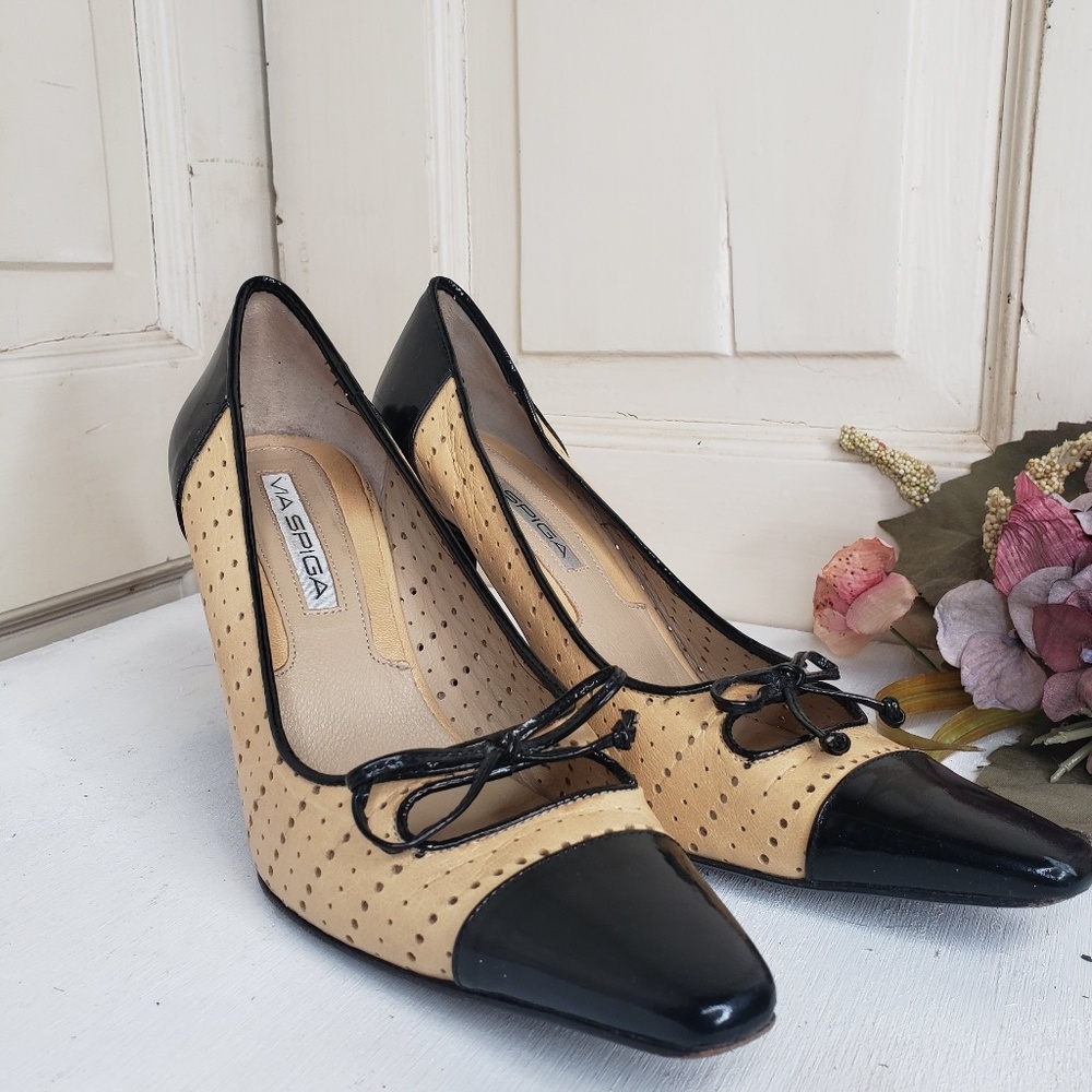 Via Spiga Two Tone Vintage Heels